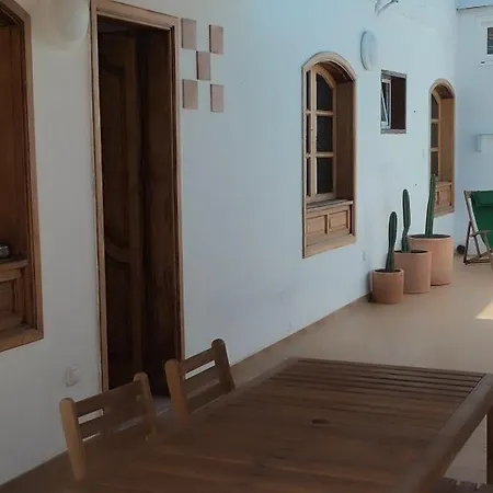 Chic And Basic In Apartamento *